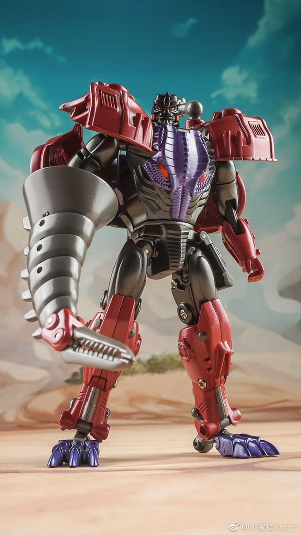 Toyworld Joins The Beast Wars With TW BS01 Unofficial Transmetal Megatron 01 (1 of 10)